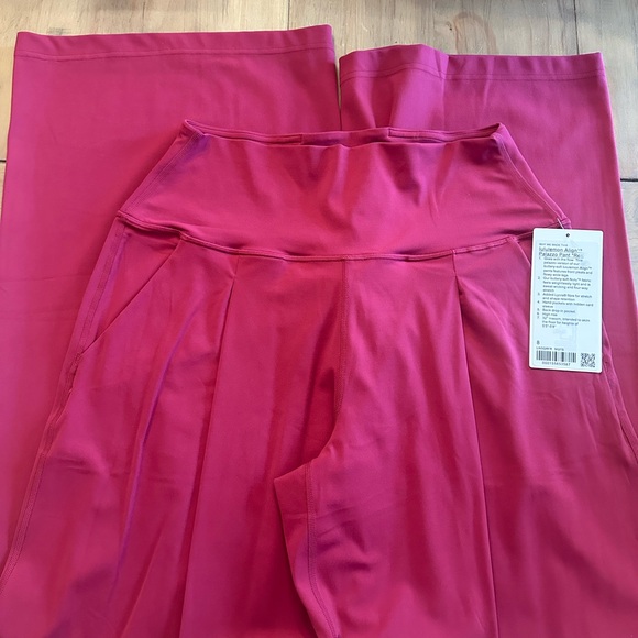 lululemon palazzo wide leg pants - Picture 3 of 5